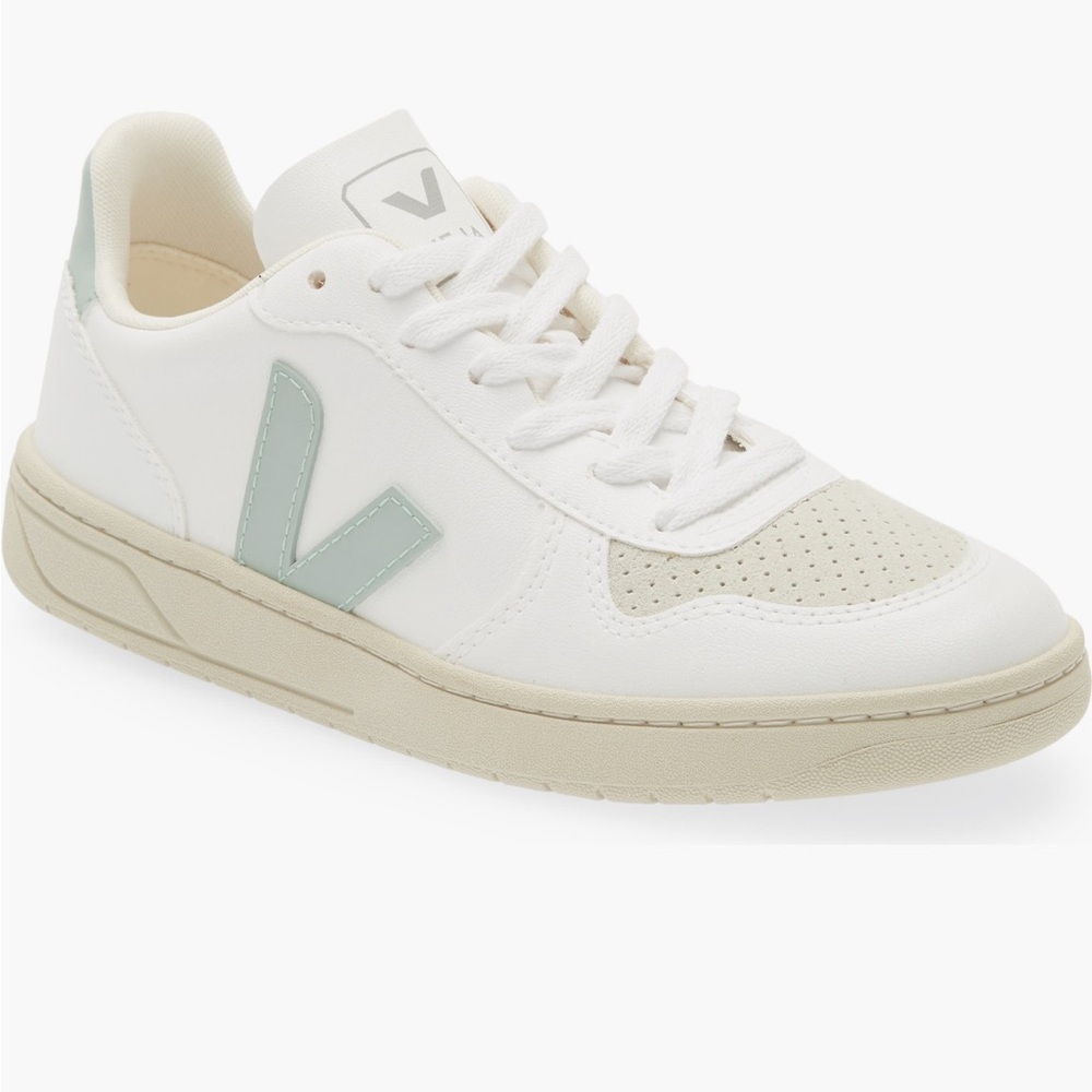 Veja V-10 Matcha Sneakers - Size 9 or 40